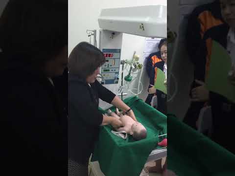 วีดีโอ: วิธีการรับทารก