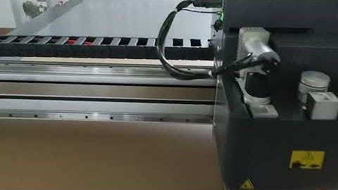 Aoke-DCZ70 Flatbed cutting machine/Plotter/Corrugated board cutting machine/Sample Maker/CNC cutter