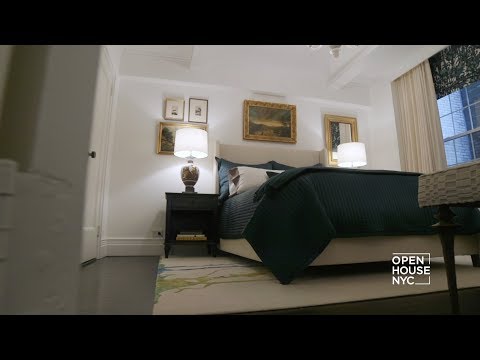 Video: Inspirând în interiorul reproiectat al unui parc Gramercy Townhouse