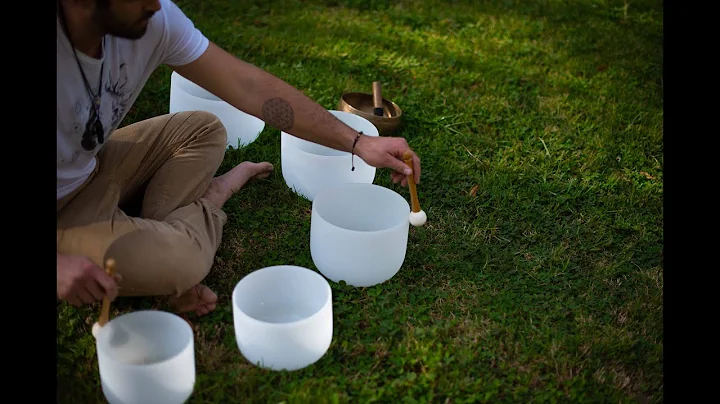 Sound Bath with cristal bowls 432Hz and Reiki!  (m...