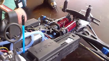 Revo 3.3 sway bar installation.