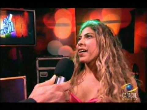 Shakira - Hips Don't Lie yo me llamo canal caracol loock maquillaje y baile.mpg