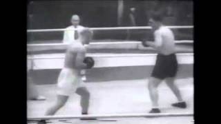 BOXING 1945 Moscow of 6 roundes of absolute USSR championship . Andro Navasardov VS Nikolay Korolev.