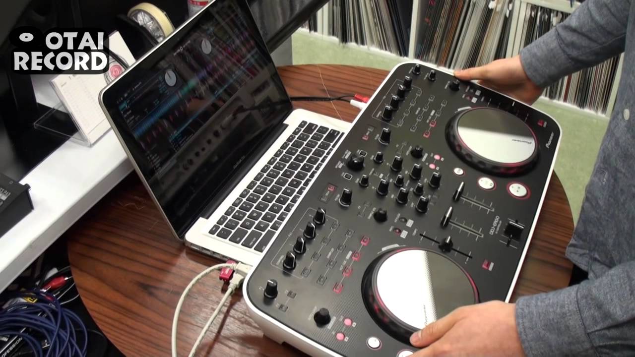 オールマイティなPCDJコントローラー、Pioneer DDJ-ERGO!! Serato DJ Intro編