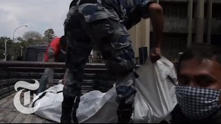 Nepal Earthquake 2015: Funeral Rites | The New York Times