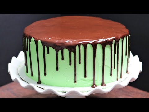 Moist Chocolate Fudge Mint Cake