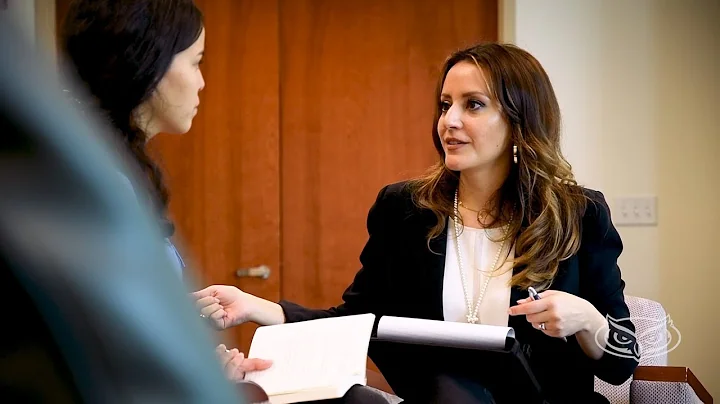 Changing the Narrative: Ana Larrea-Albert