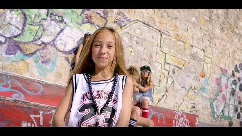 Loona presents Rebelfox - The only way is up (Official Video)