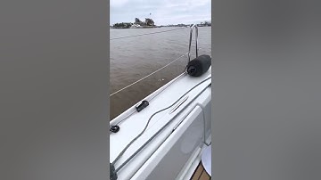 How to properly roll out the mainsail