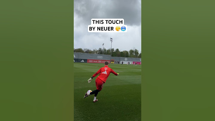Rabona? No problem for Manu 😌🐐