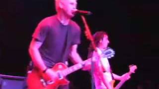 Less Than Jake: Johnny Quest Thinks We&#39;re Sellouts (LIVE)