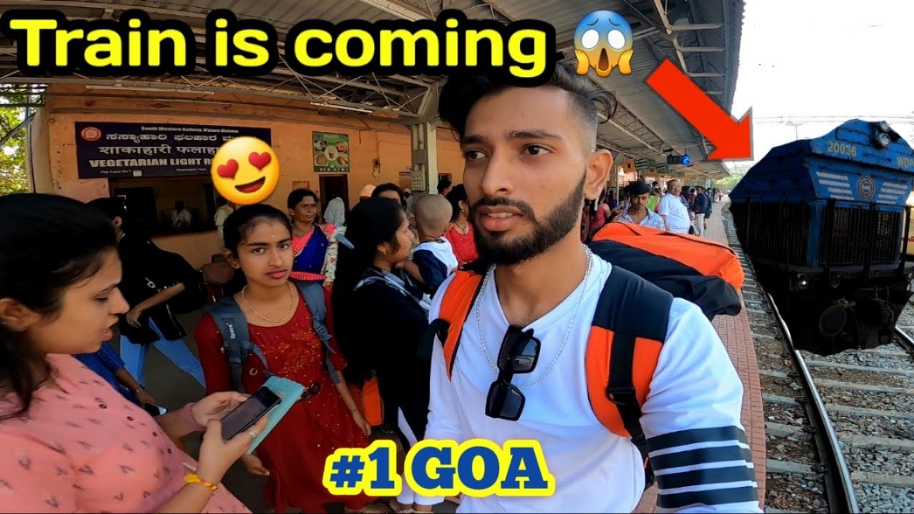 CUTE GIRL REACTION 😍 MYSORE TO GOA TRAING JOURNEY PART #1 TRAIN IS COMING 😱