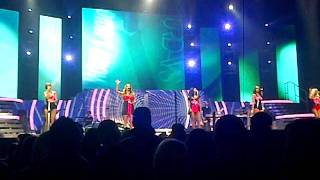 Video thumbnail of "The Saturdays - Wish I Didnt Know - Wembley Arena"