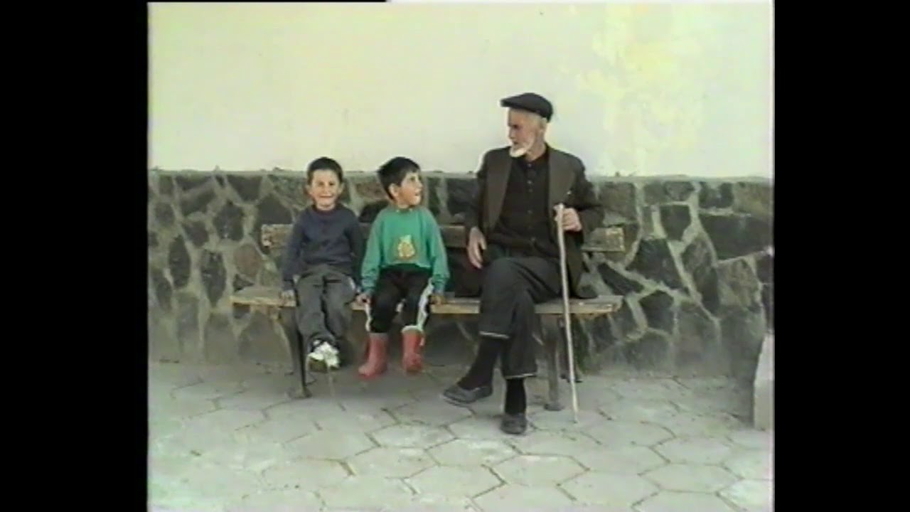 с.Слащен през не толкова далечната 1998 г.....а ,какво е било ...