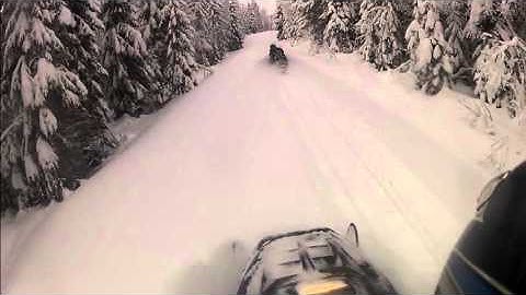 Polaris Ultra SKS 680 - Driving with others PART 2
