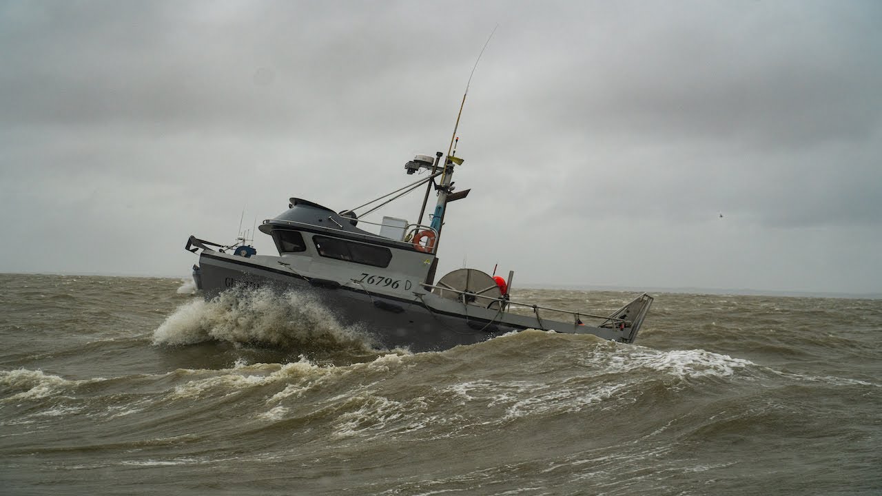 Life on a commercial salmon fishing boat! Bristol bay sockeye run