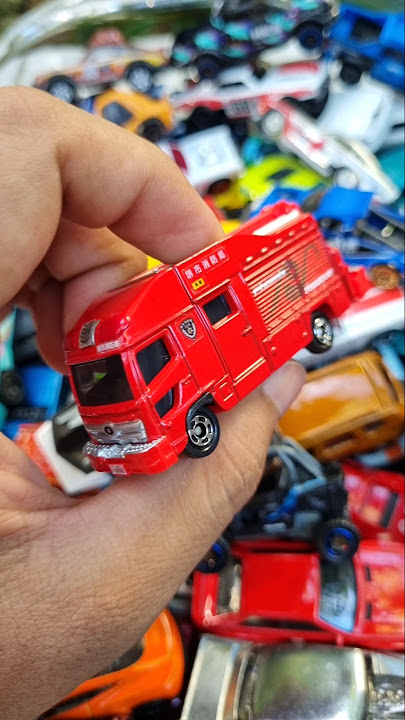Tomica Firetruck look so nice 😎🔥