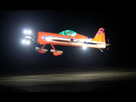 RC NIGHT FLYING WITH PYROS - H9 SUKHOI 