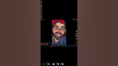 Όταν παίρνεις τα πράγματα του αδερφού σου