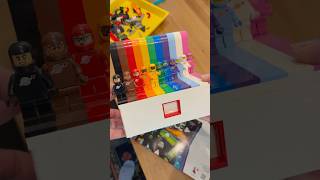 Completing the EVERYONE IS AWESOME: Classic Space w/the fig from the new LEGO Arcade Pinball Machine Lego Arcade Pinball Machine Early Review