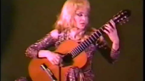 Liona Boyd plays Lejanía ( Composed by the salvadorean Carlos Payés)