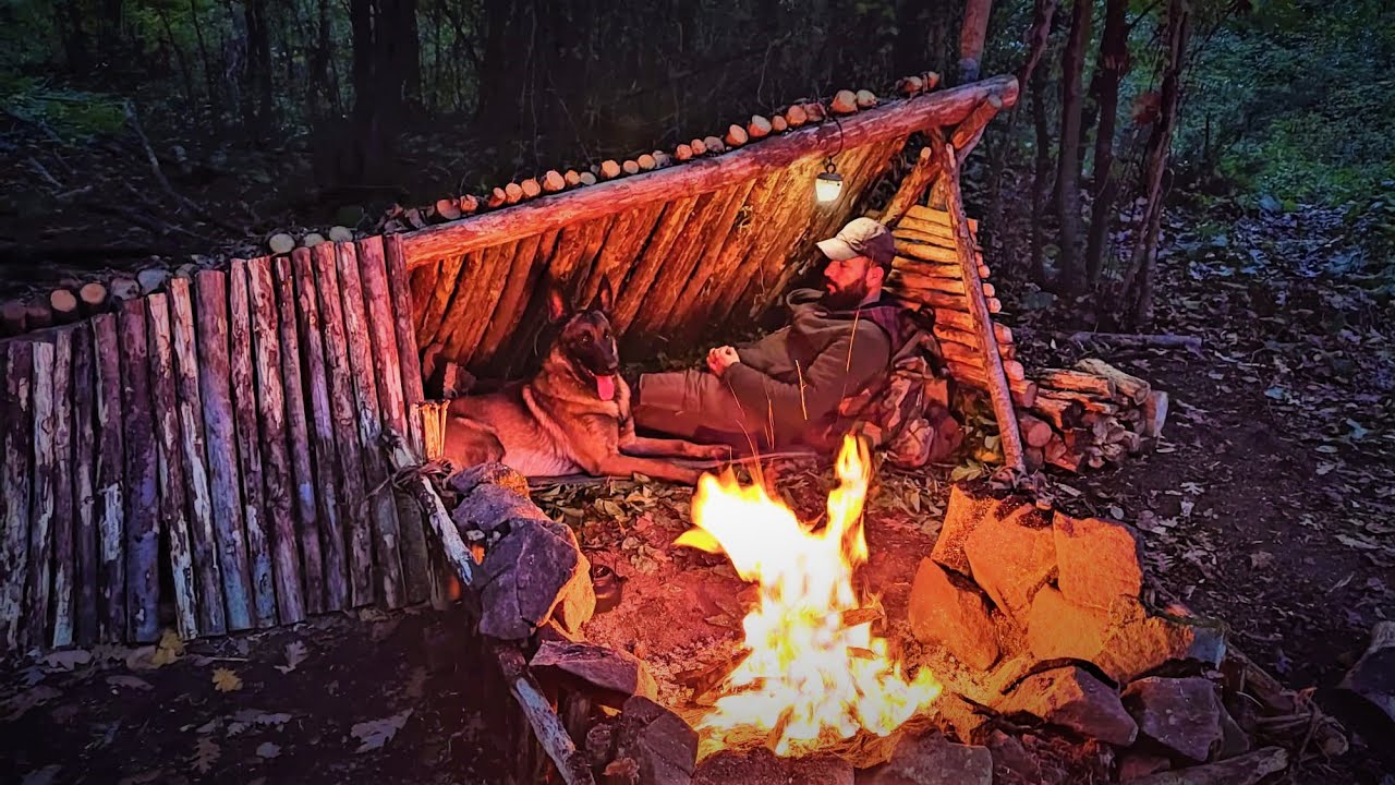 3 Days Bushcraft Shelter Camping: Processing Tinder, Survival