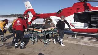 Ambulans helikopter nefes darlığı yaşayan hasta için havalandı