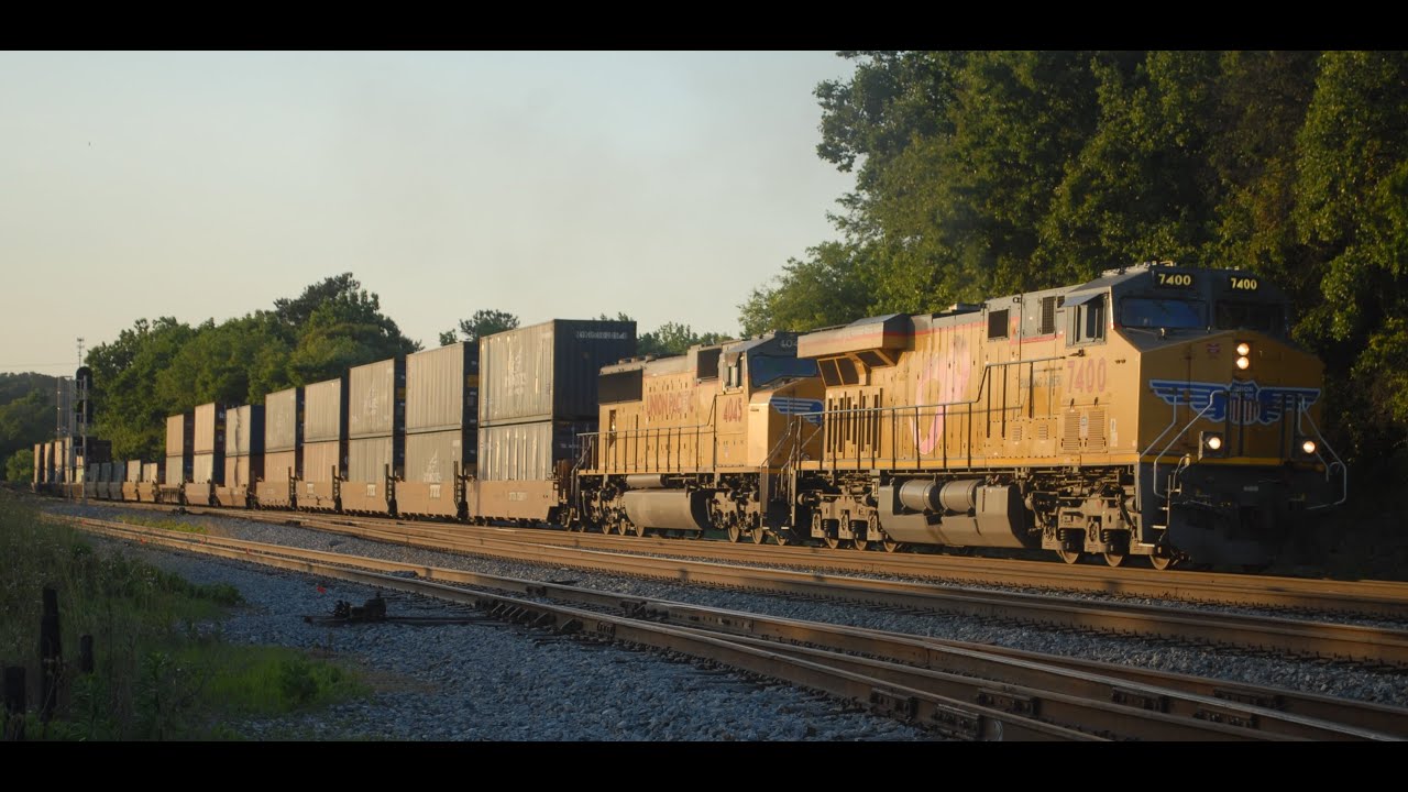 Railfanning CP Bridge 5/24/15: Feat. NS 22G with UP 7400 BCA Pink ...