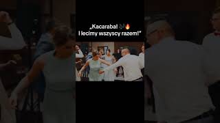 Oczepiny i zadanie specjalne 😅 Teresa niesie pieniążek do talerzyka… ale po drodze robi się… 🤣