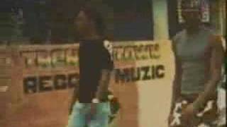 A FLECHA E O VULCÃO