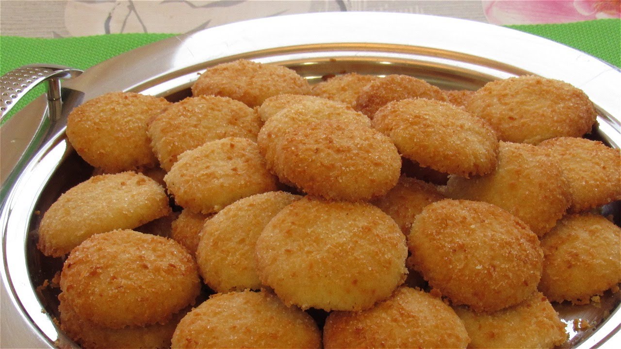 بسكوت كعك جوز الهند🥥 بخمس دقائق بدون بيض هش يذوب في الفم