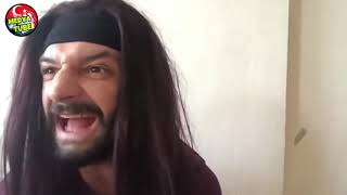 Aykut Elmas Vi̇neleri̇ Komedi̇