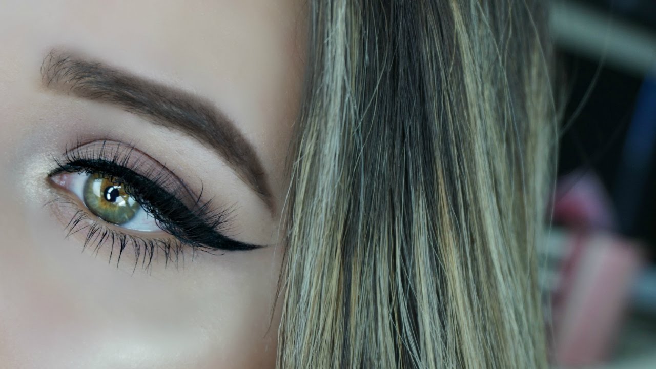 Winged Eyeliner Tutorial | Tips & tricks to perfect liquid liner!