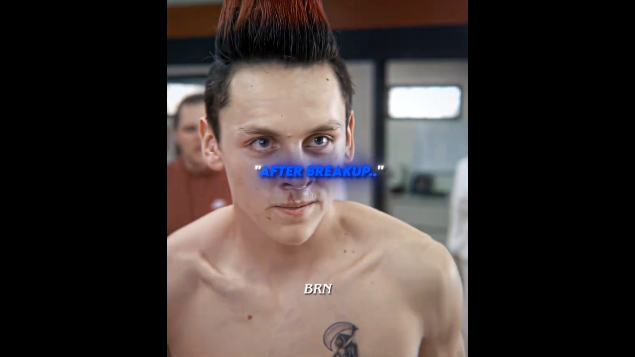 Hawk Changing His Tatto☠️🔥 