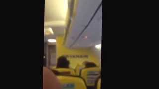 Ryanair landing , Alicante to Edinburgh  August 2015 by Ewan Todd 209 views 8 years ago 18 seconds