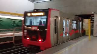 Alstom NS-16 2130 en Vespucio Norte (L2)
