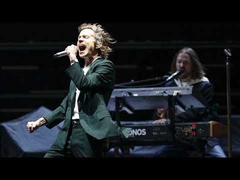 Cage The Elephant Interview 2025 | Matt Schultz talks opening for Oasis, influences and more