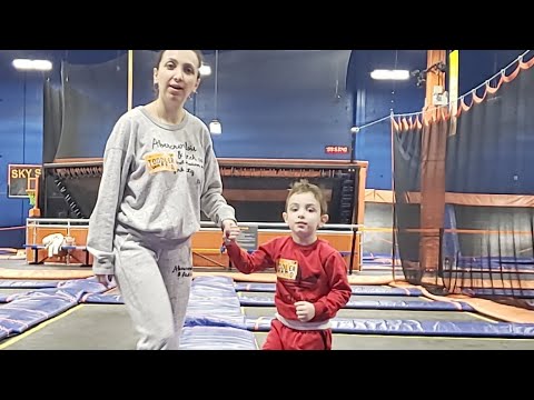 ნიკოლასი სკაი ზონაში Sky Zone