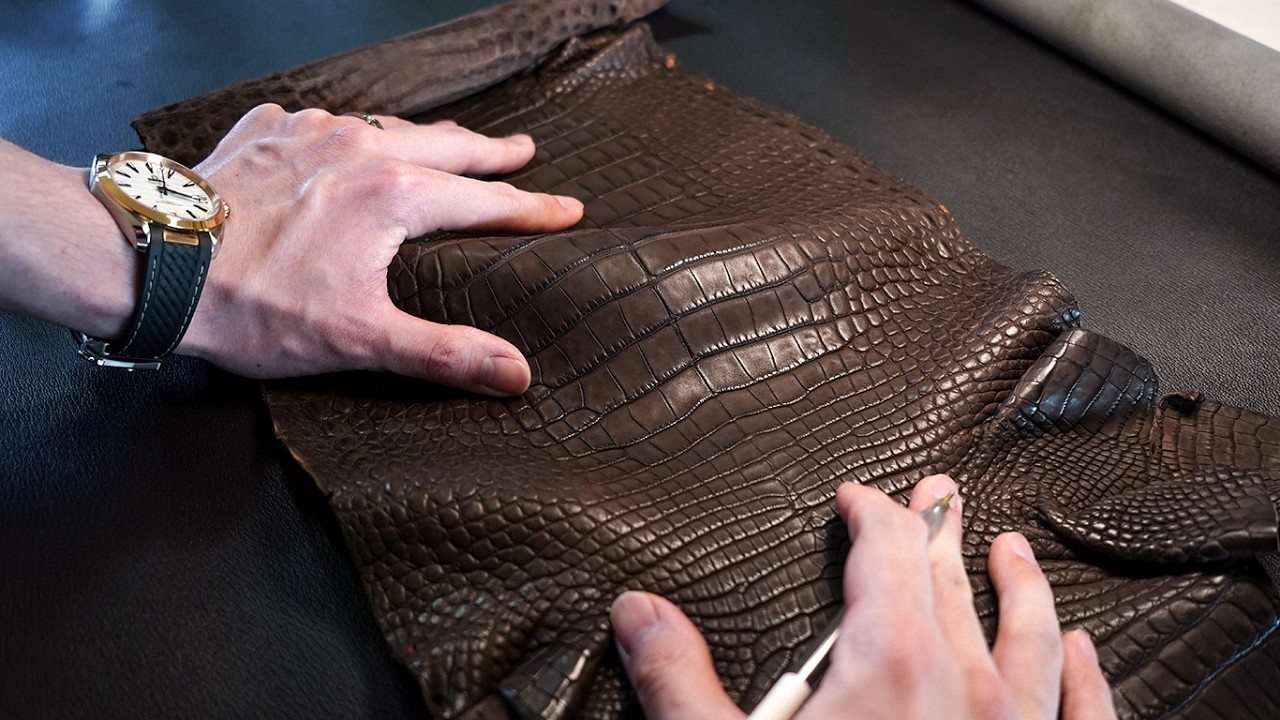 Making HANDMADE Long Wallet in French Alligator Leather