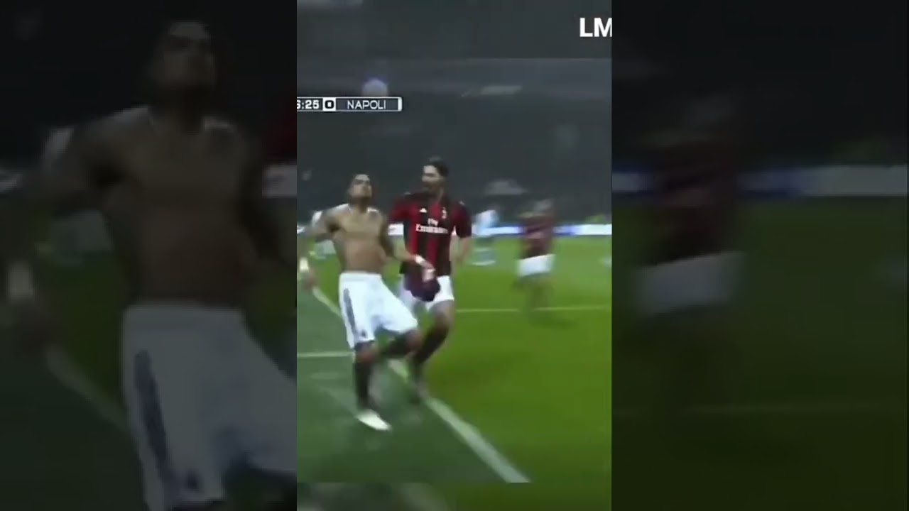 Zlatan Ibrahimovic STRANGLING PLAYER😧😳😂