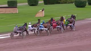 Vidéo de la course PMU PRIX DU CROISE-LAROCHE