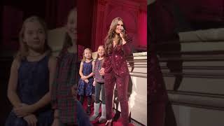 Video thumbnail of "Idina Menzel - Let It Go"