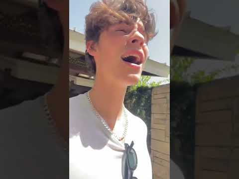 Mariah Carey Accidentally Texts Shawn Mendes | What's Trending In Seconds | #Shorts