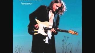 Video thumbnail of "Robben Ford - Up The Line"