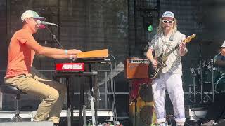 Annie in the Water ft Mihali "Feel that Pulse" live at Frendly Gathering 2025