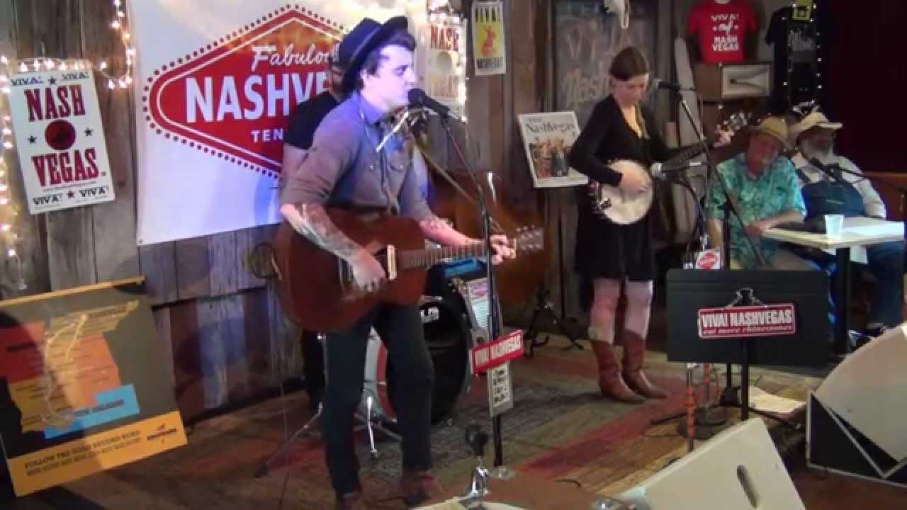 americana salon Fort Defiance: 