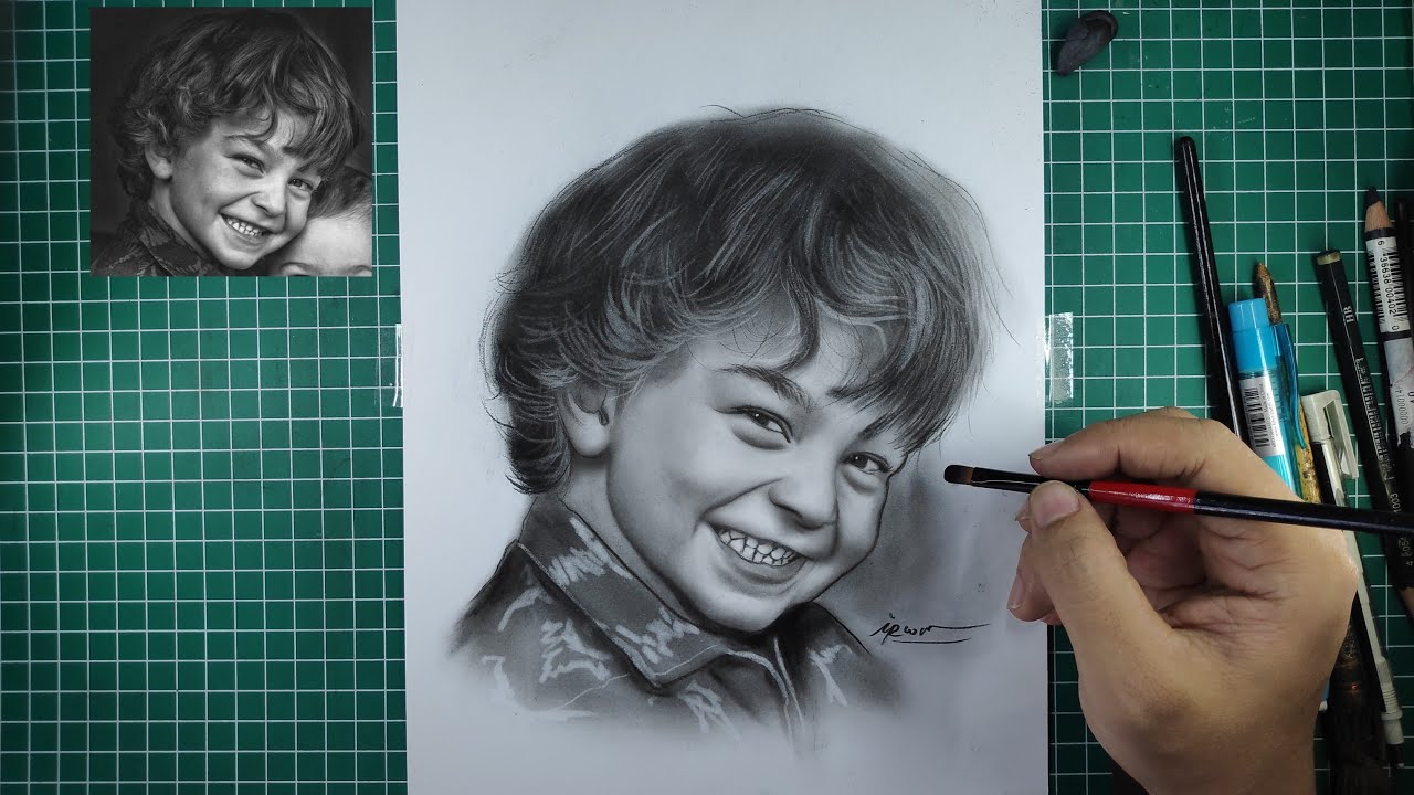 Realistic Portrait Drawing With a Smile - YouTube