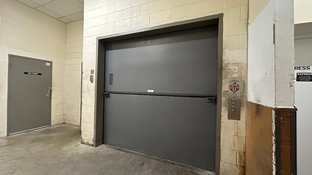 ??? Hydraulic Freight Elevator - Perimeter Mall - Atlanta, GA