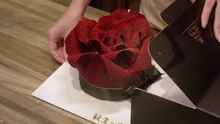 哭惨了!霸道总裁亲手做蛋糕,尝试了100+次,终于做出了完美的爱情蛋糕,但是女友却伤害了她.... 😋 chinese drama