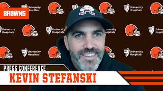 Kevin Stefanski: "Nick Chubb has an MCL injury, we do expect him back this year."